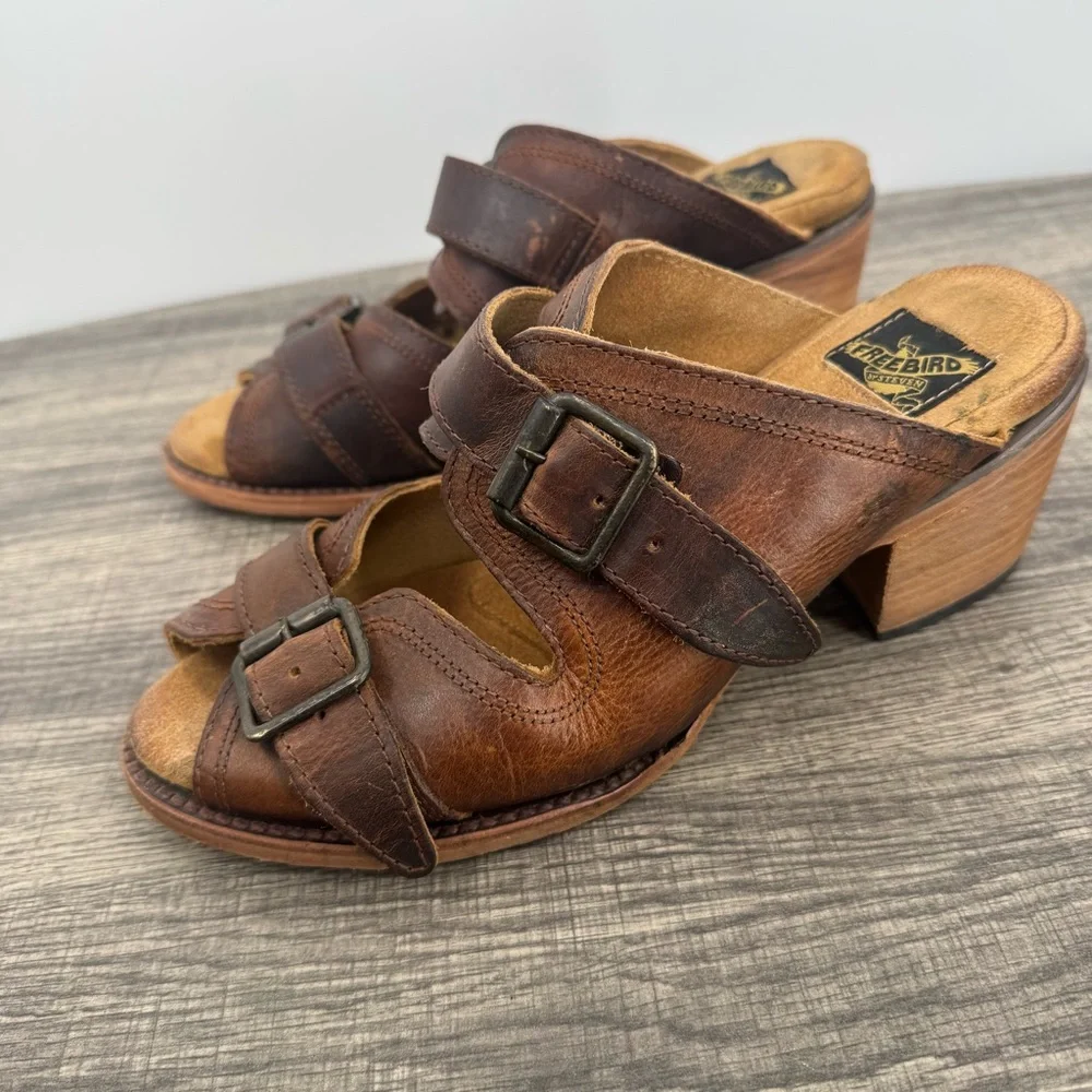 Freebird by Steven Women Leather Caprice Boho Adjustable Straps Block Heel - Picture 2 of 15